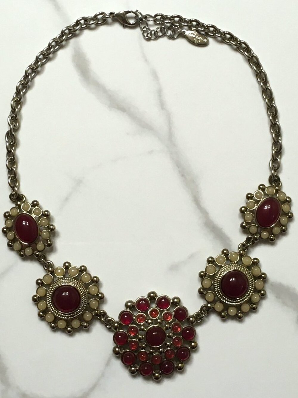 Ann Taylor Floral Pendant Chain Necklace Berry Beige Silver Tones 18" Statement